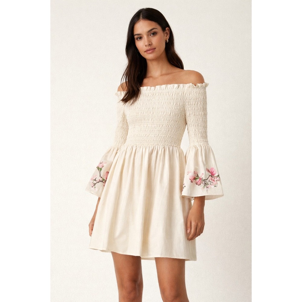 Ted Baker London Smocked Off Shoulder Embroidered Dress Ivory Floral Ted 2 US 6‎